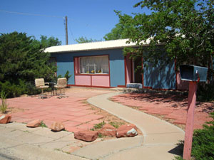 Grammas House at the Lazy Lizard Hostel